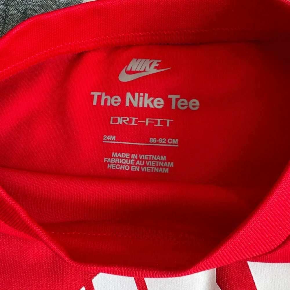 Nike Red Dri-FIT Tee with White Logo - Picture 3 of 5